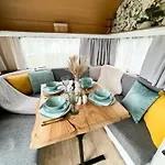 Majakatare Homes *